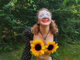 SunflowerAnise profile avatar